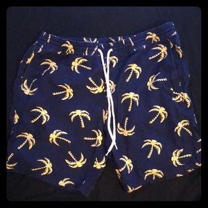 Men’s shorts/swim trunks